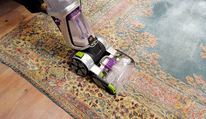 Turkish rug vacuum and wet cleaning